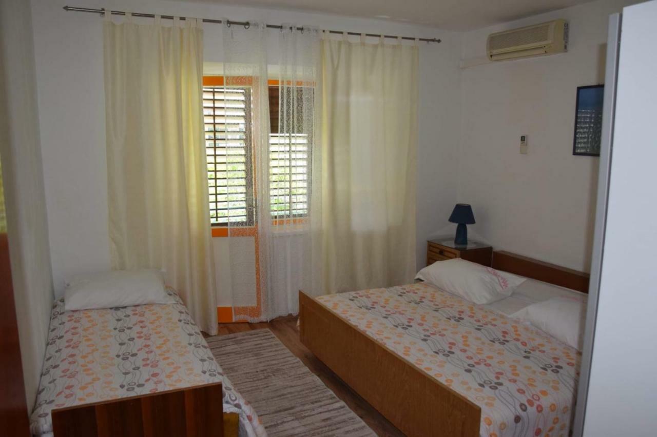 Apartman Linda Baska Voda Exterior photo